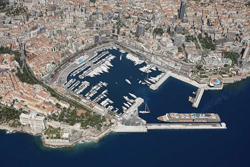 Vue de nuit du port de Monaco